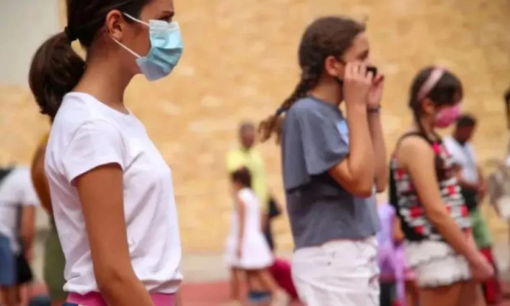 Ειδικές άδειες: Τι ισχύει στον ιδιωτικό τομέα για τις άδειες γονέων που νοσούν τα παιδιά τους - Βγήκε το ΦΕΚ
